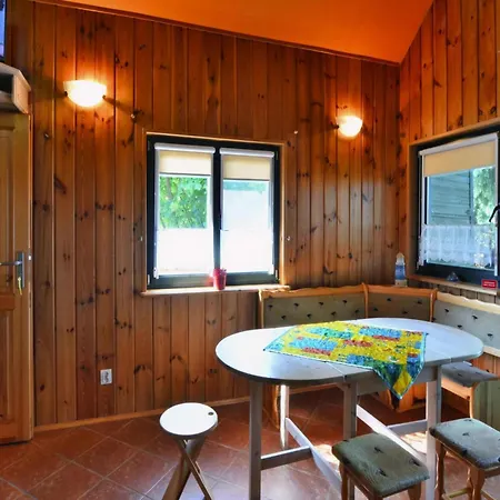Holiday home In Ko Obrzeg Near Seaside Kolobrzeg