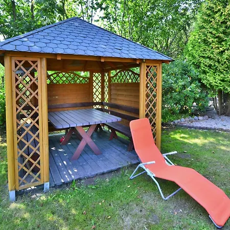 Comfortable With Garden, Holiday home Kolobrzeg